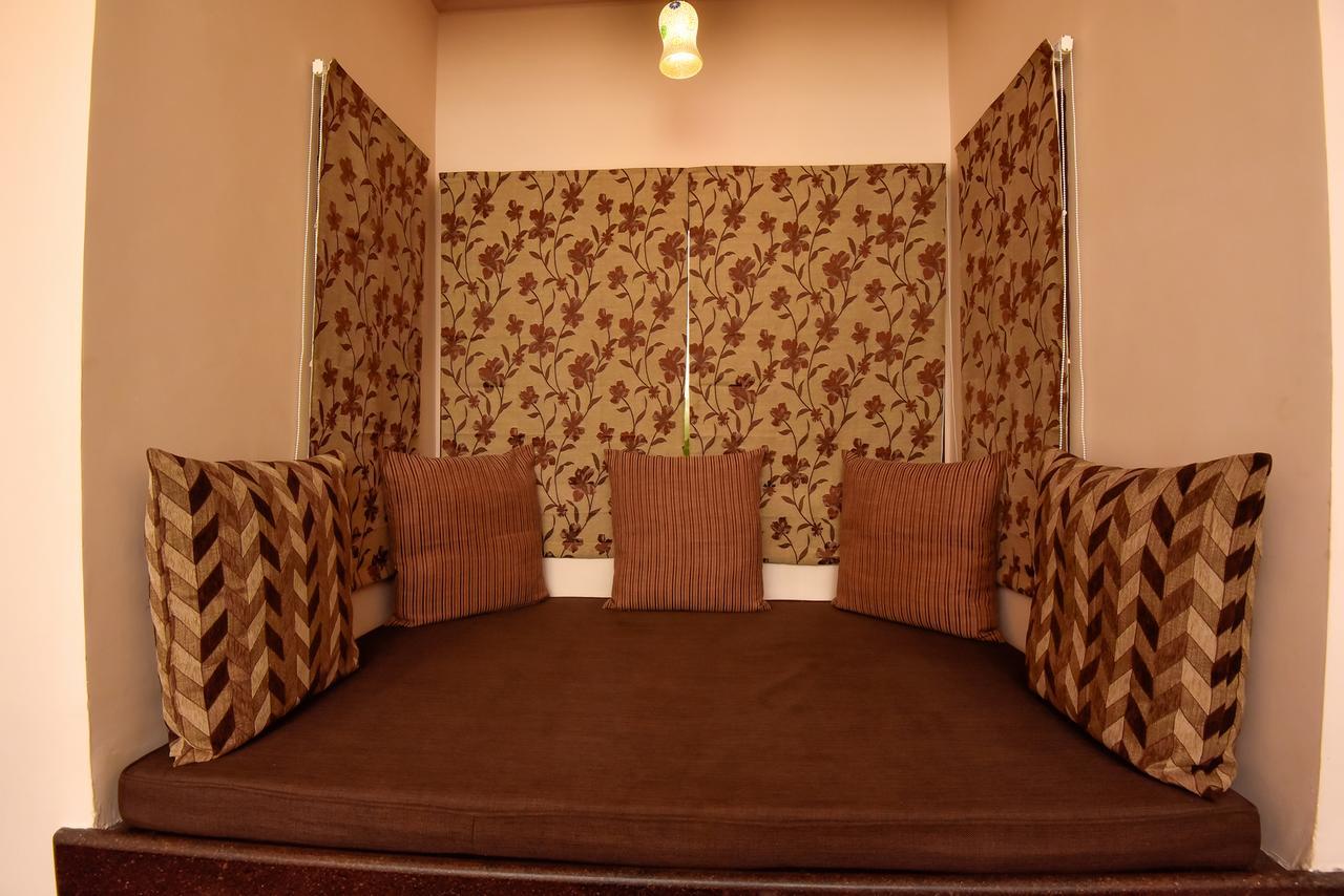 Araliayas Resort & Spa Ουνταϊπούρ Εξωτερικό φωτογραφία