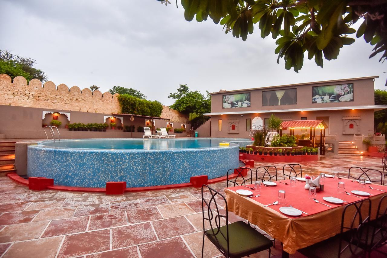 Araliayas Resort & Spa Ουνταϊπούρ Εξωτερικό φωτογραφία